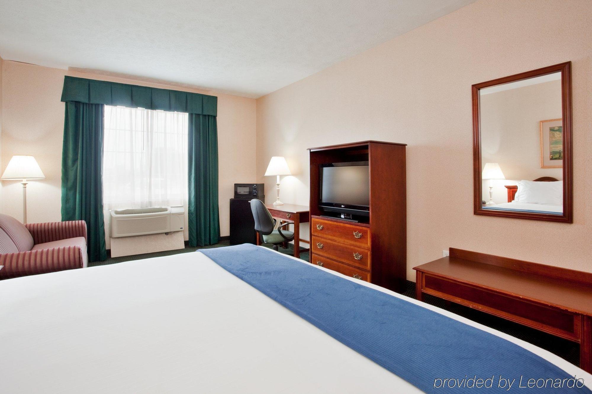 Holiday Inn Express Kilmarnock Kültér fotó